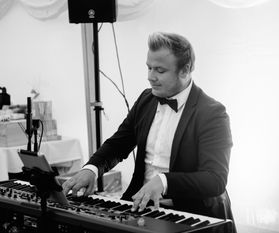 Bryllupspianist, Christian Wandel